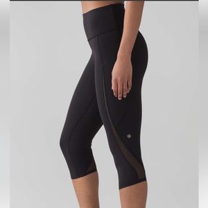 EUC Lululemon Running Crop